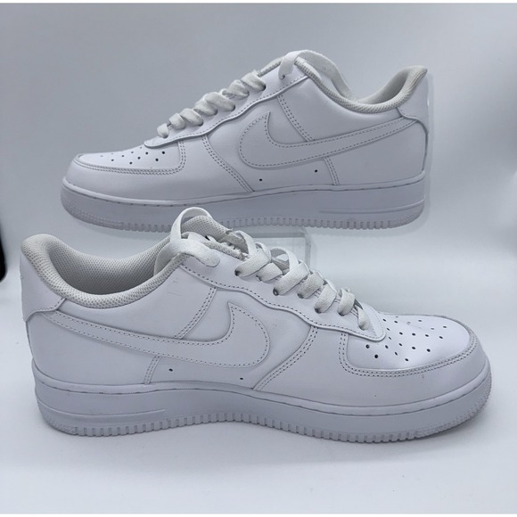 NIKE AIR FORCE 1 Men's Sneakers Shoes Triple White CW2288-111 Size 11 US - Picture 2 of 8